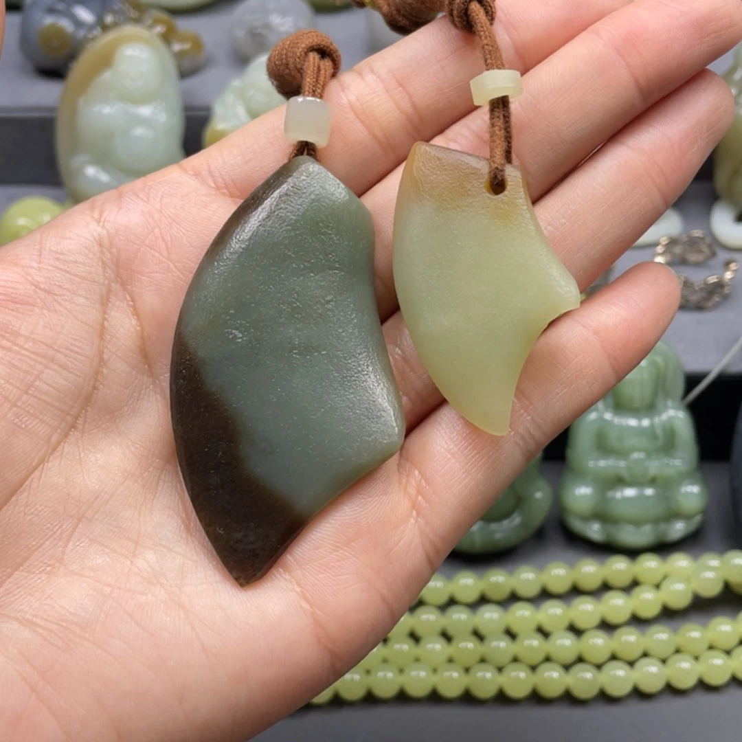 【闪购商品】未镶嵌和田玉挂件继**石定制2