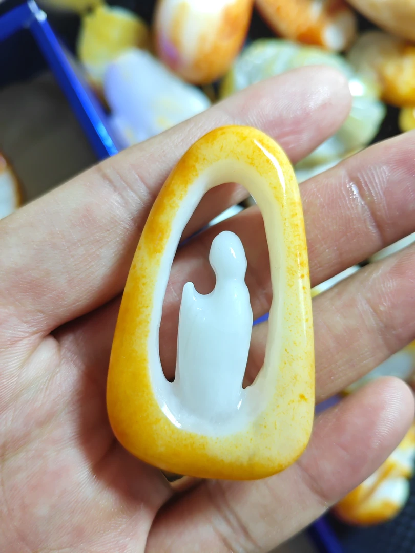 和田玉精品挂件立体镂空悟道