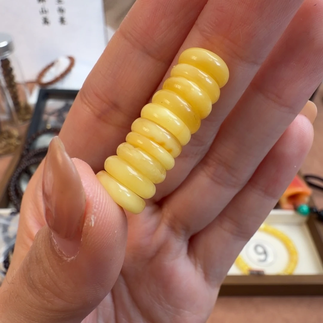 琥珀未镶嵌裸石蜜蜡隔片10片
