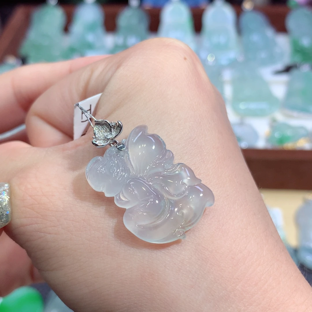 翡翠18K金镶嵌吊坠(不含链)天然缅甸A货翡翠揭阳工蝴蝶仙子（天使）