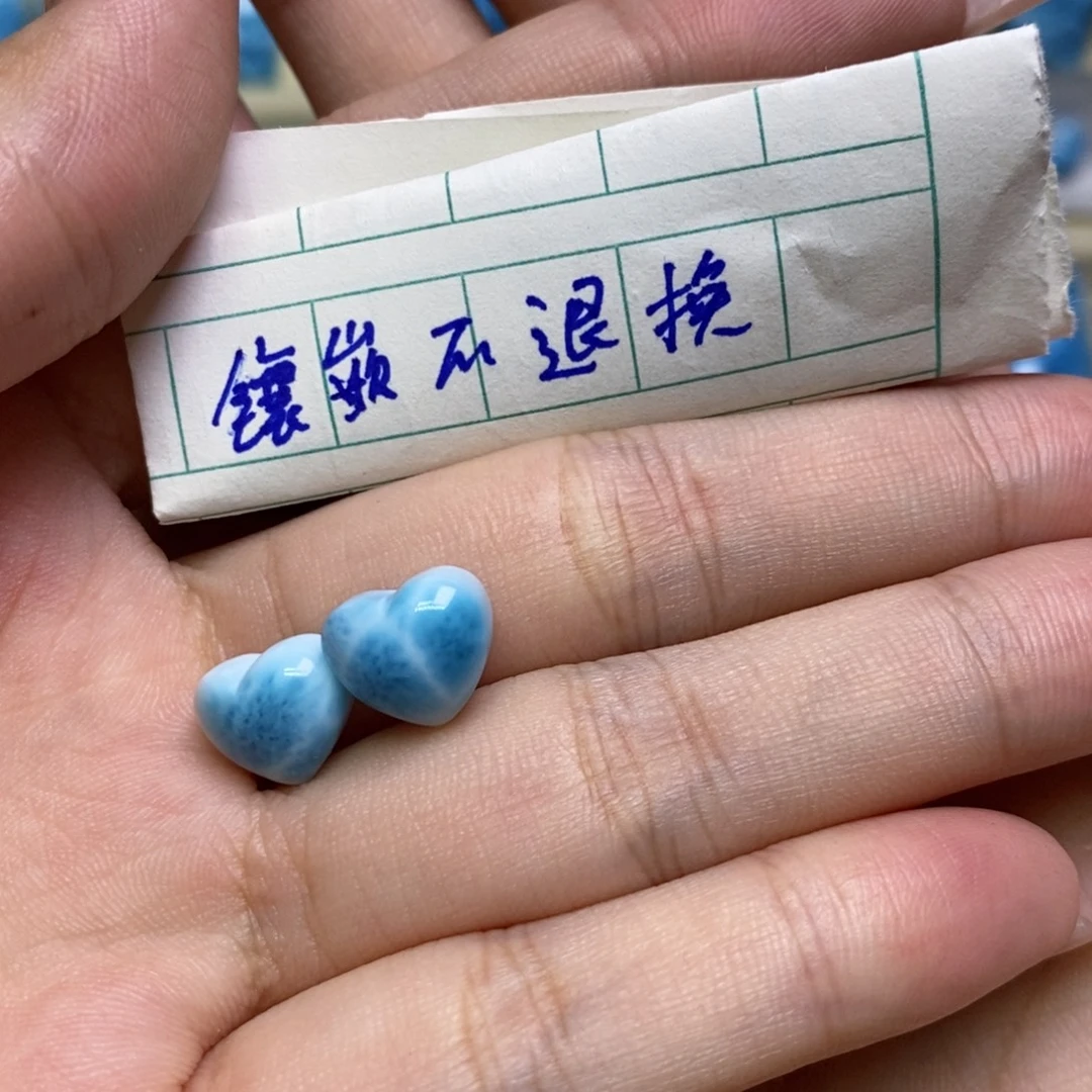 木***心针钠钙石（海纹石）未镶嵌颈饰