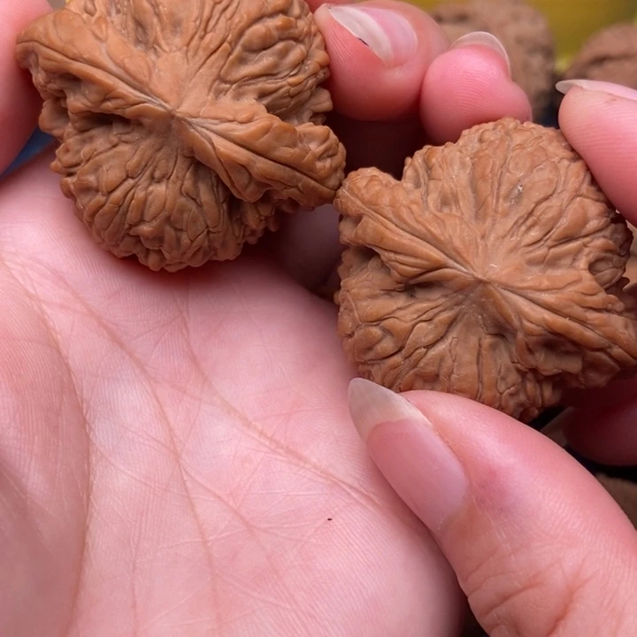 自***生核桃手串/手链球疆