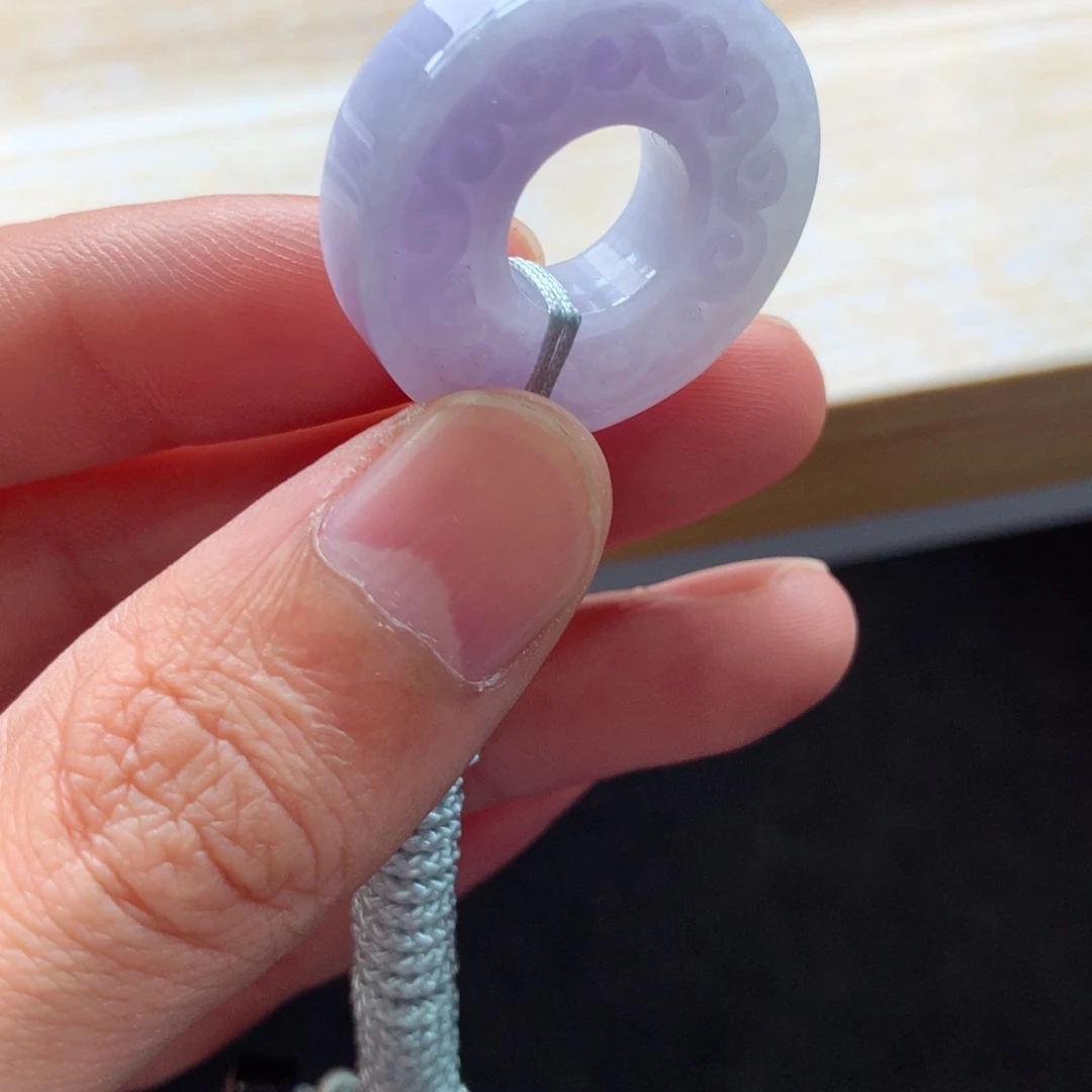 翡翠颈饰未镶嵌吊坠