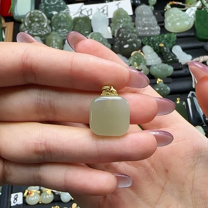 颈饰银S925镶嵌和田玉