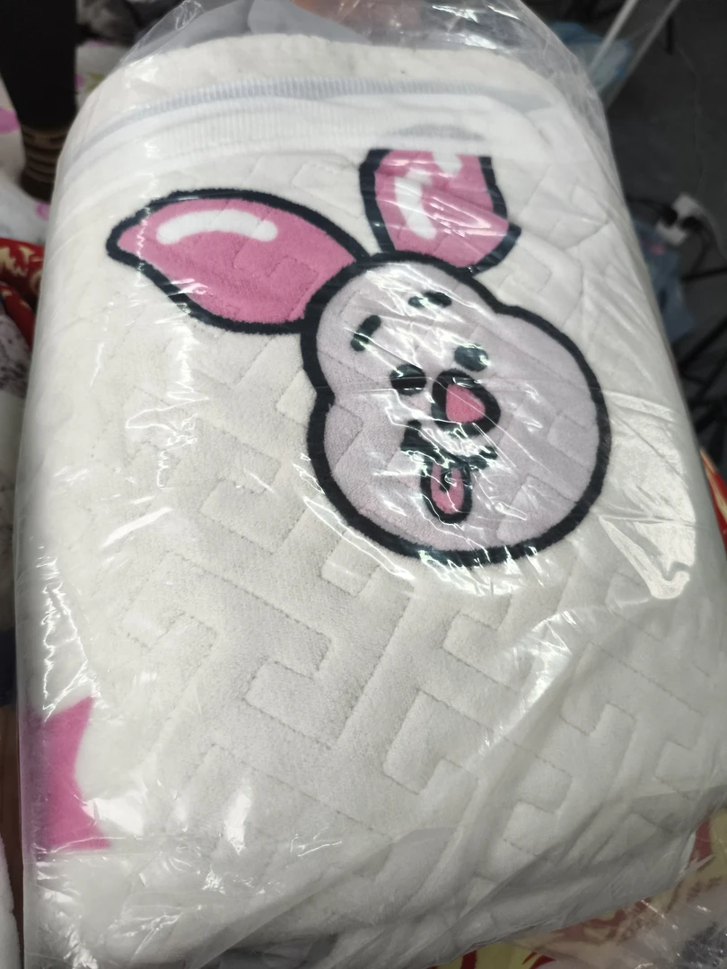 【抱抱熊】双人牛奶绒绒床盖2*2.3米