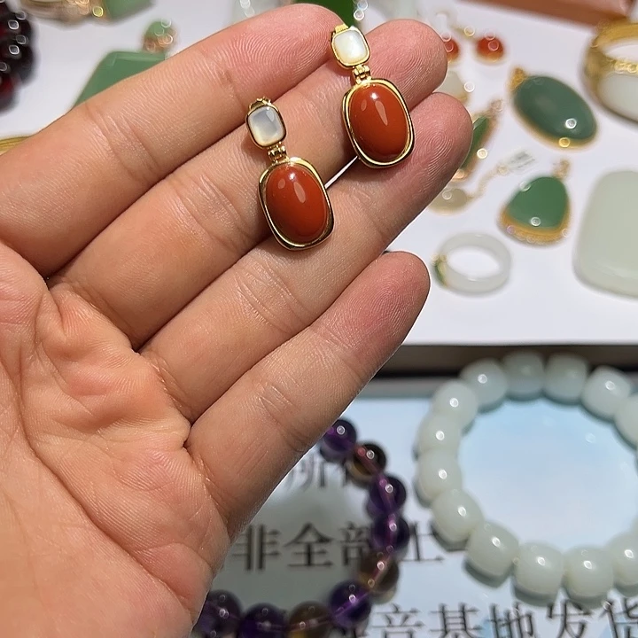 银S925镶嵌南红玛瑙耳饰