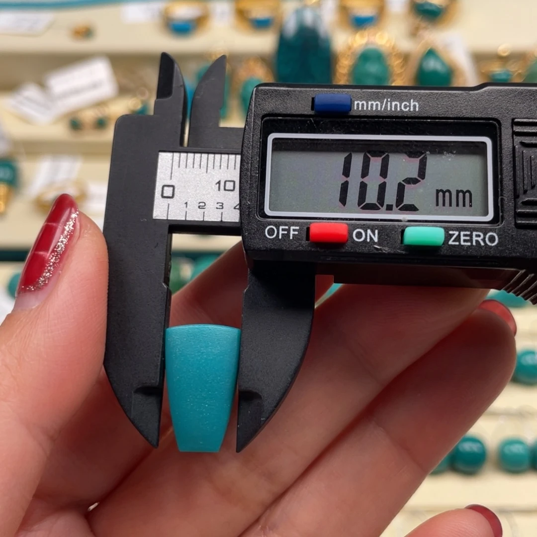 未镶嵌绿松石珠宝奇石三通