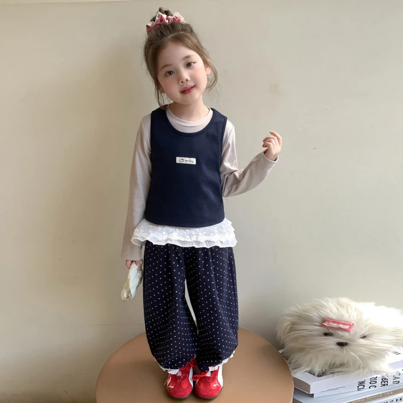 女童秋季套装2025新款洋气童装小女孩花边背心上衣波点裤子三件套