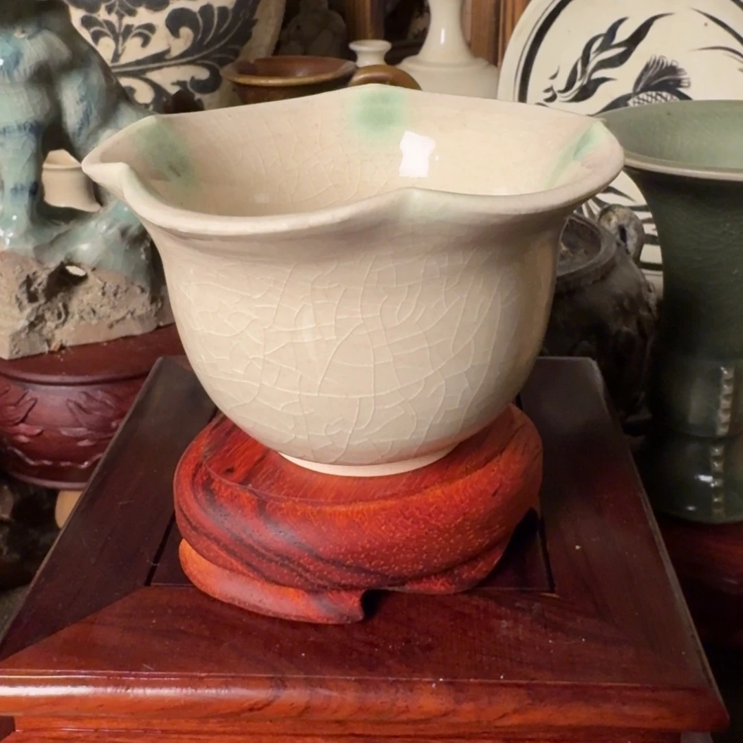 杯子瓷行**下白瓷杯子漂亮