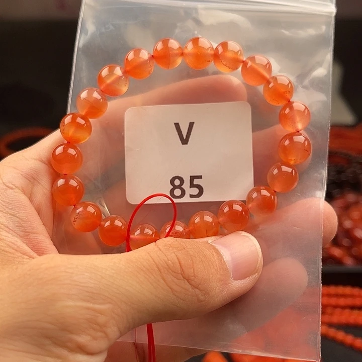 未镶嵌南红玛瑙多样性发货9m m南红玛瑙