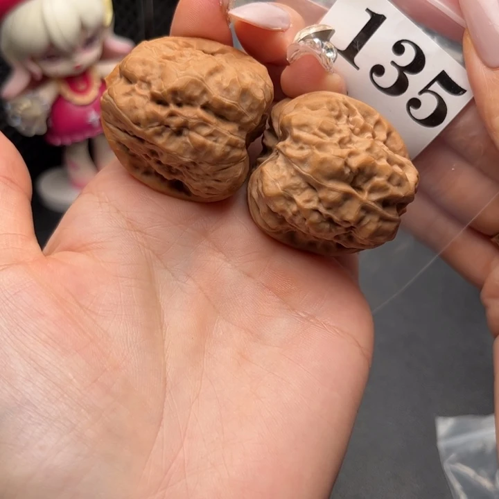 马***牌文玩核桃吊坠蛤蟆