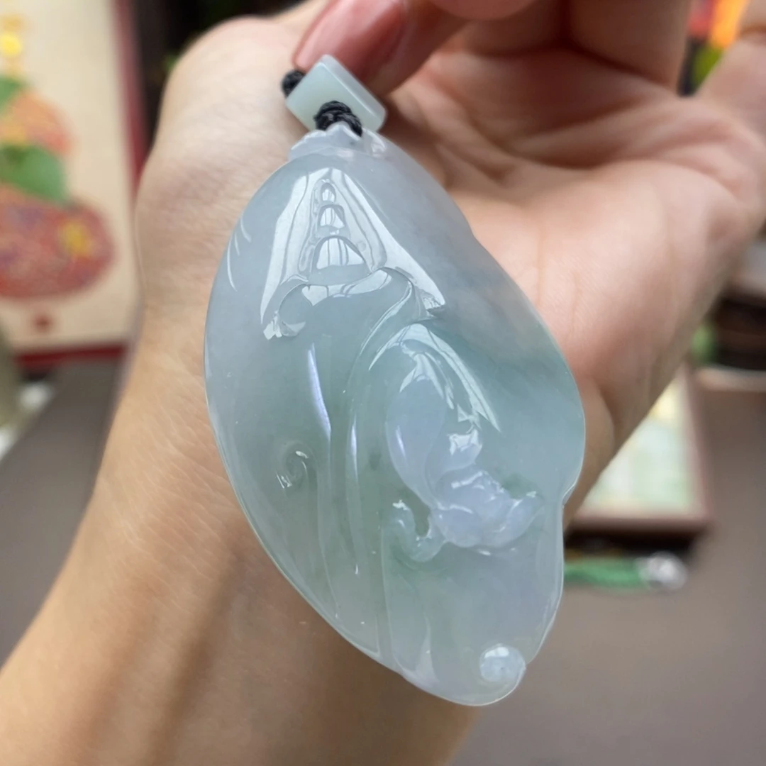 翡翠未镶嵌颈饰吊坠50