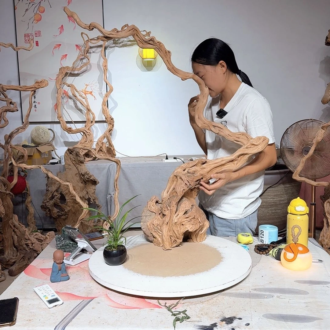 杜鹃根艺术品晓**秋