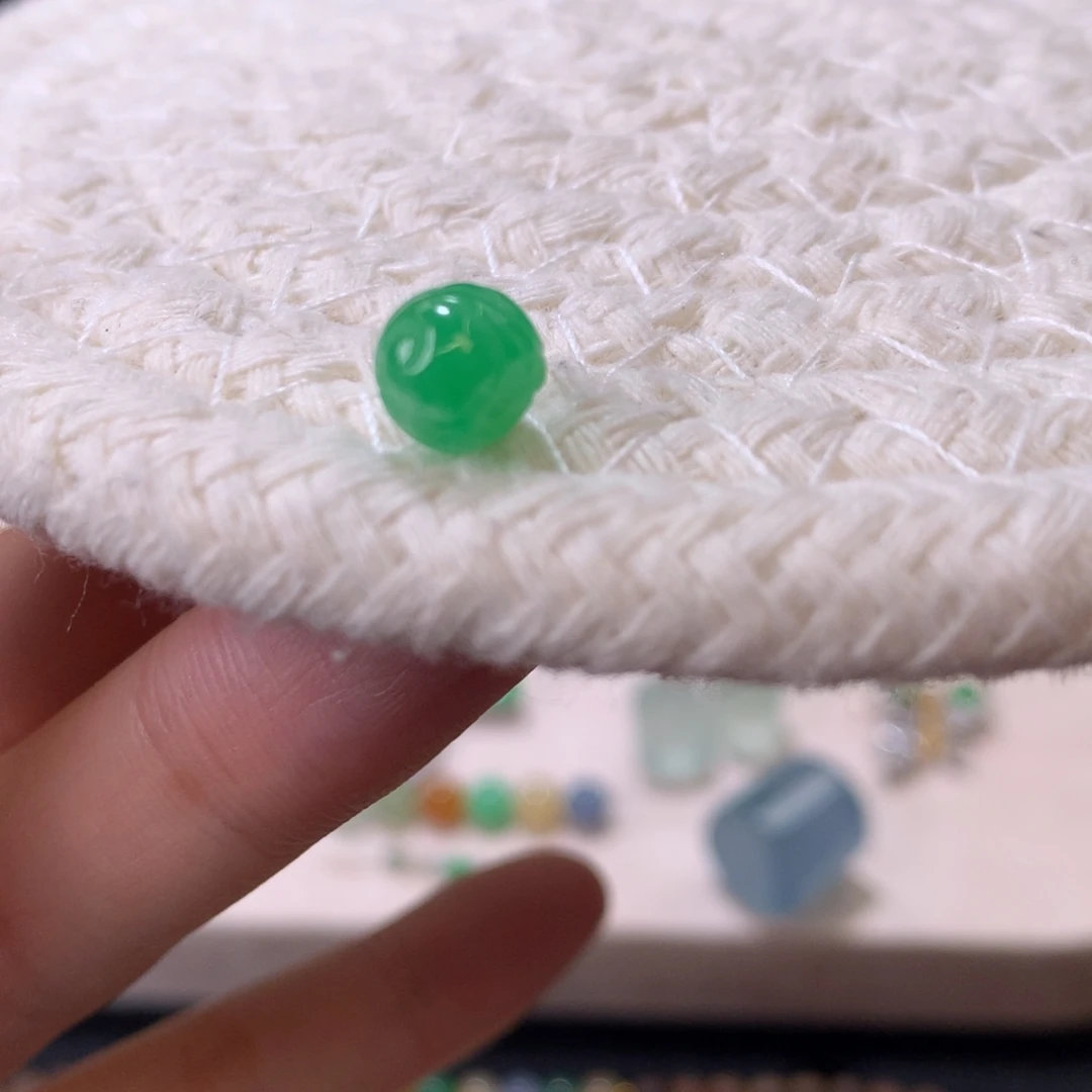 翡翠散珠天然翡翠