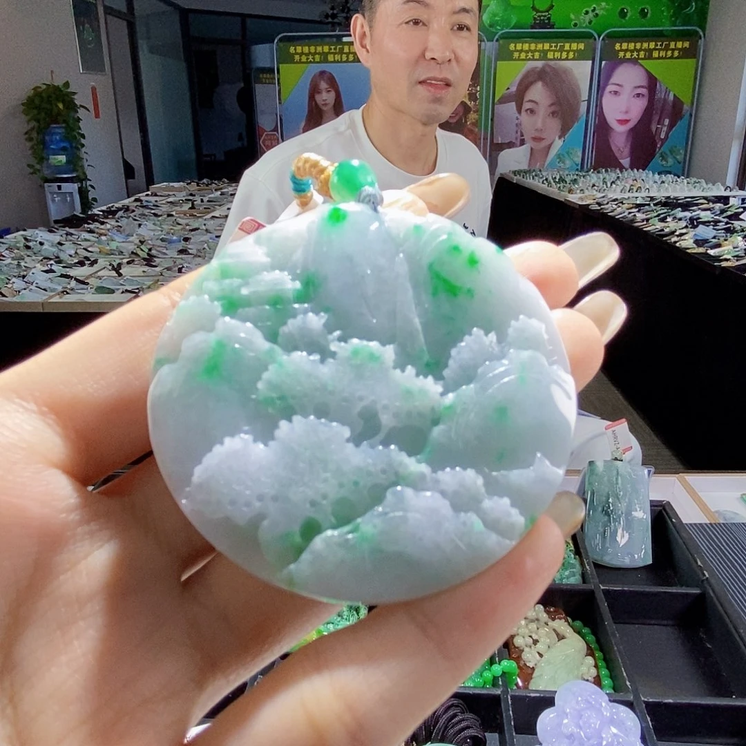 颈饰未镶嵌翡翠翡翠