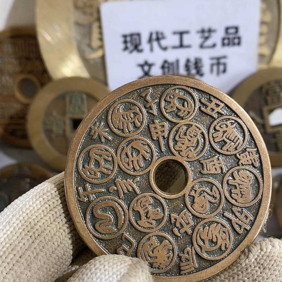 铜翻砂铸造现代工艺品