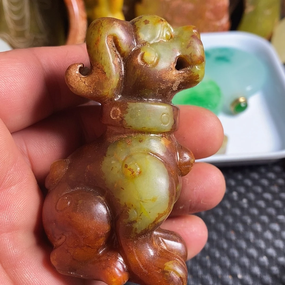 岫玉未镶嵌珠宝奇石