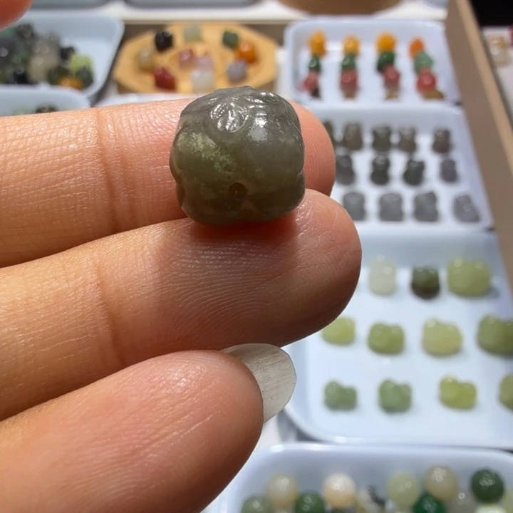 未镶嵌和田玉珠宝半成品