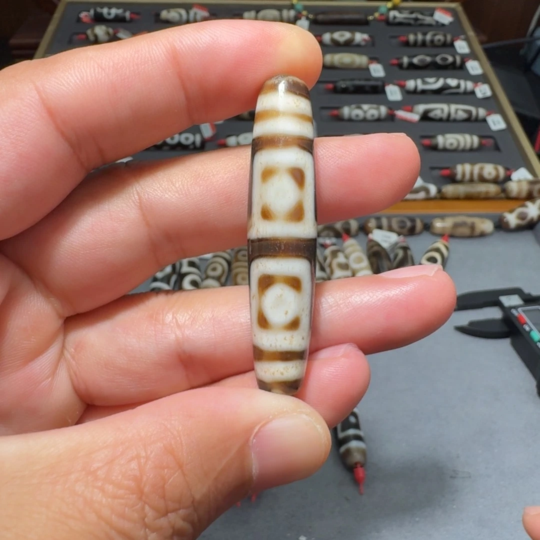 玛瑙/玉髓颈饰未镶嵌57