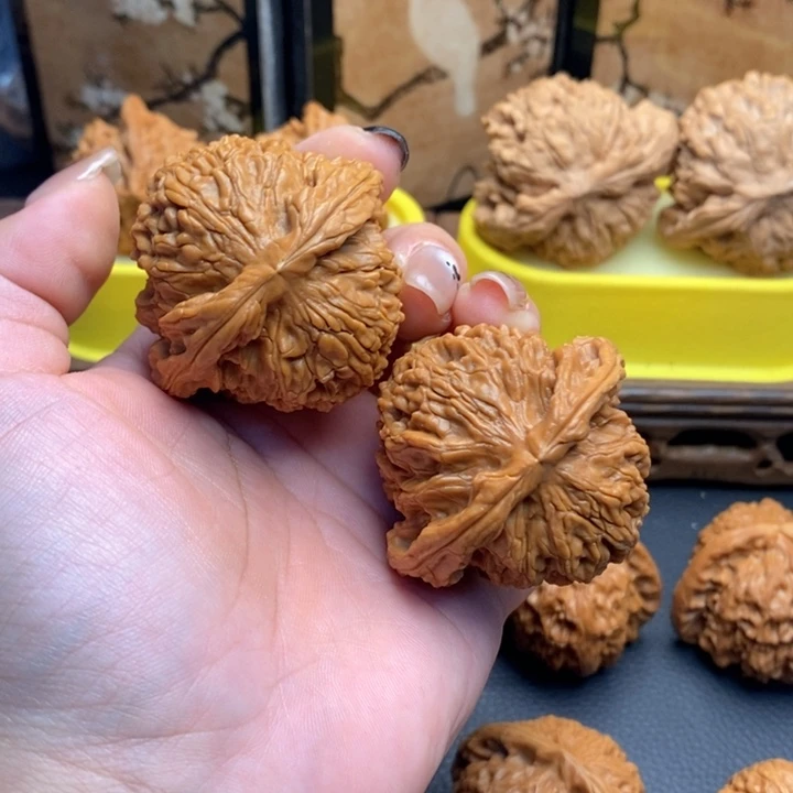 纯***玩把件文玩核桃609球疆47+全品