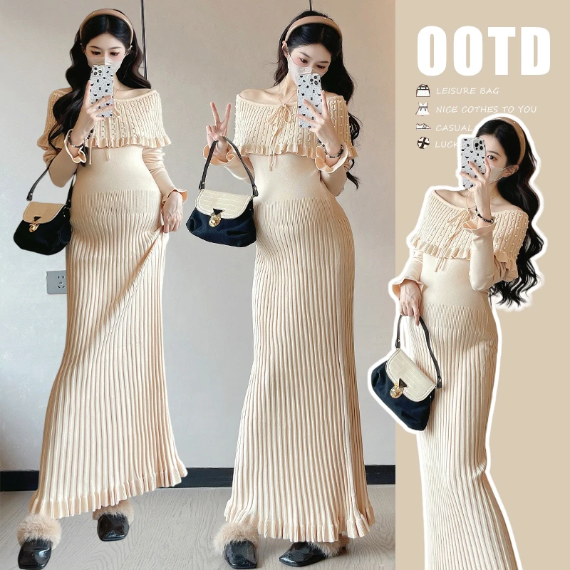 高级感孕妇秋季针织连衣裙2025新款法式轻奢重工钉珠大翻领紧身裙