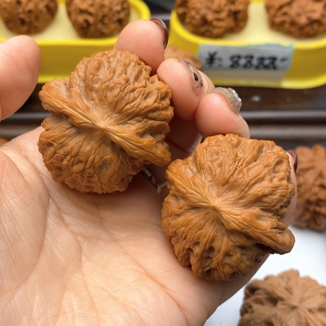 把件文玩核桃41尺血麒麟