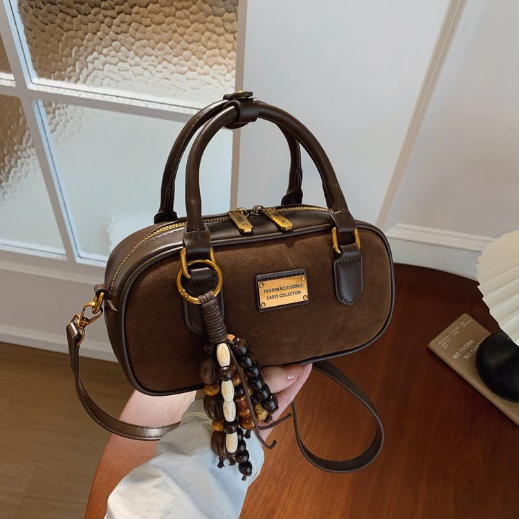 高级质感小包包女秋冬新款手提枕头波士顿设计时尚百搭通勤斜挎包