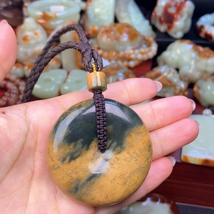 岫岩河磨玉（透闪石质玉）未镶嵌挂件