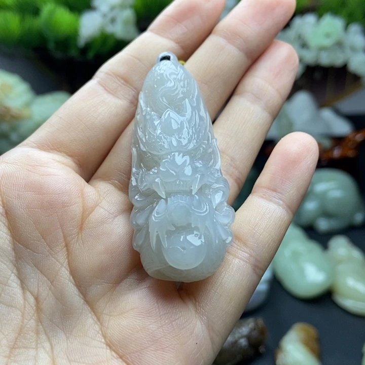 未镶嵌和田玉挂件