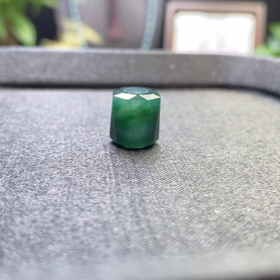 翡翠未镶嵌手链卡12钻切桶珠