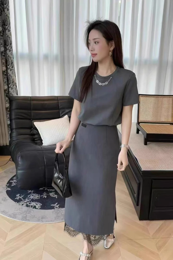 259959 夏装新款甜美减龄印花T恤上衣半身a字裙两件套裙套装女