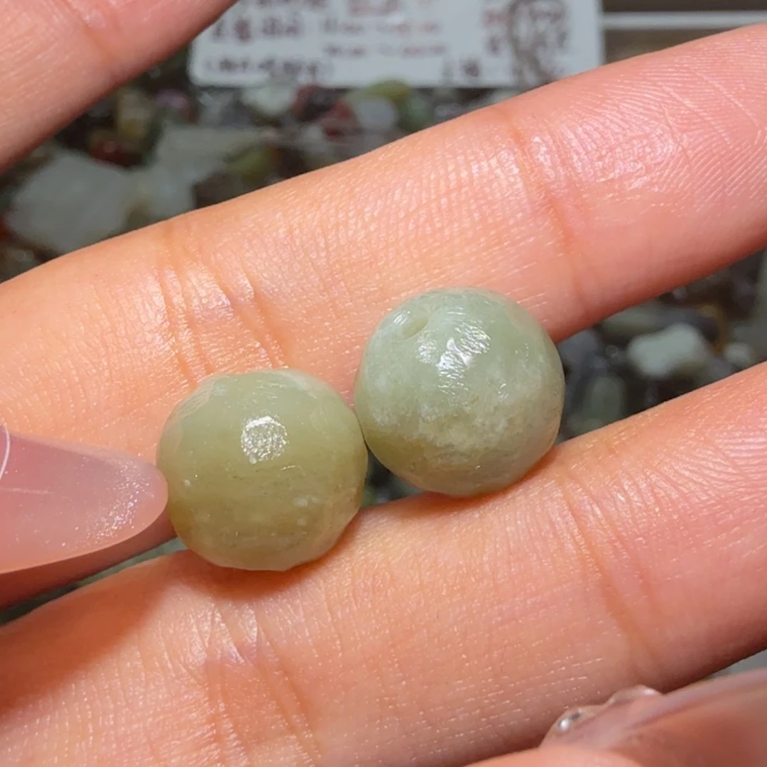 和田玉未镶嵌珠宝半成品