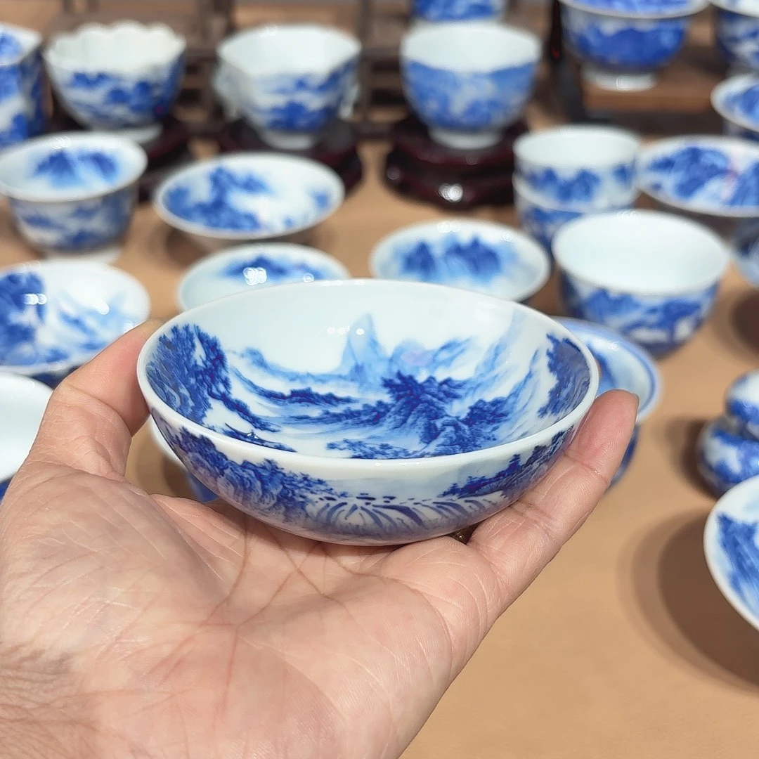 K***i景德镇纯手绘普洱杯