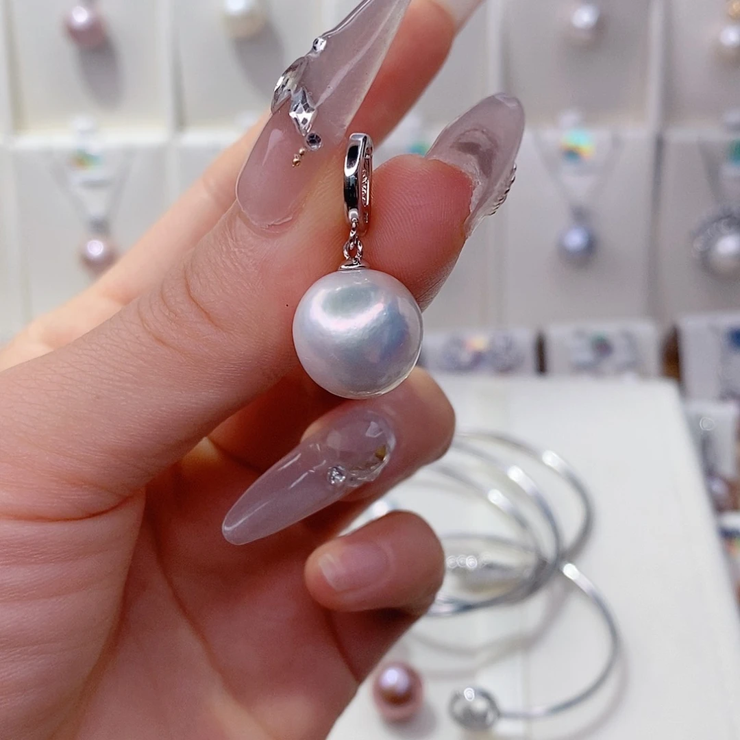 淡水珍珠未镶嵌吊坠(赠链)