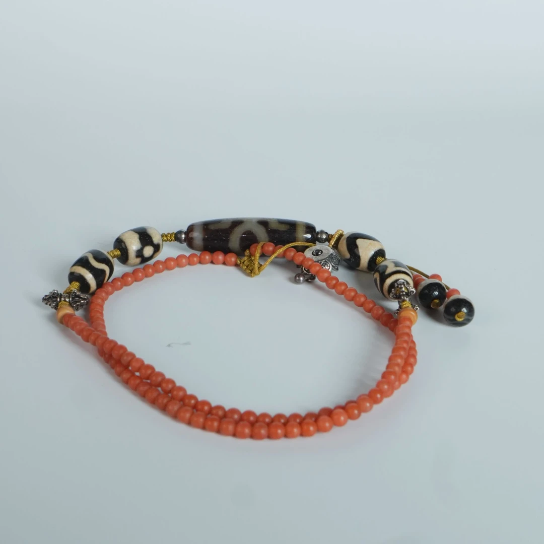 M4328 南红天珠项链 30.99g