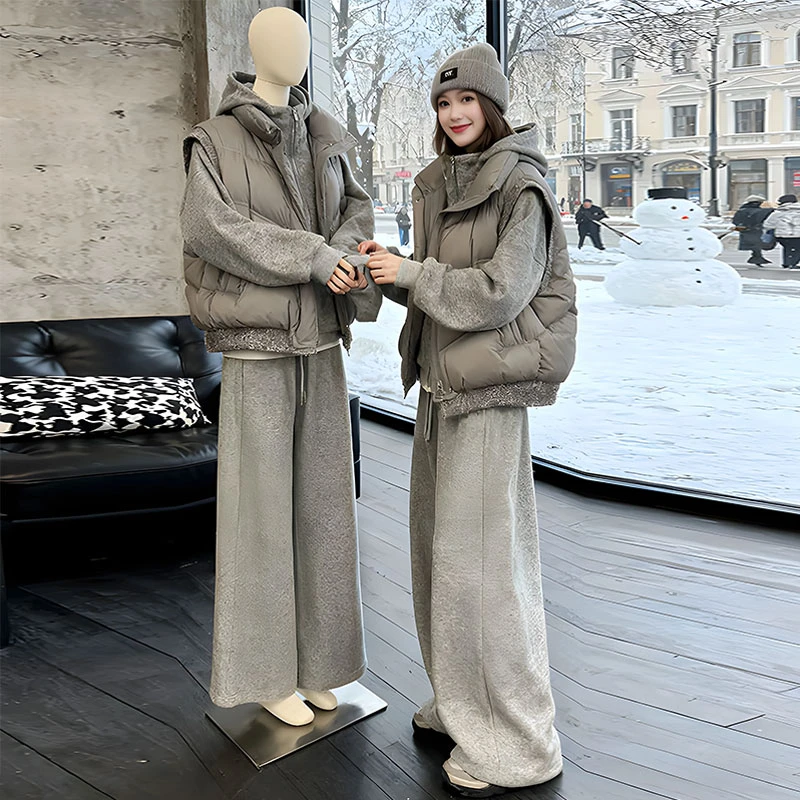 时尚休闲套装女2025年冬季新款洋气加厚马甲纯色卫衣卫裤三件套装