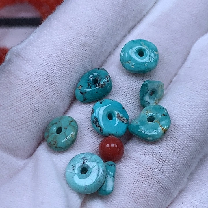 南红玛瑙未镶嵌珠宝奇石