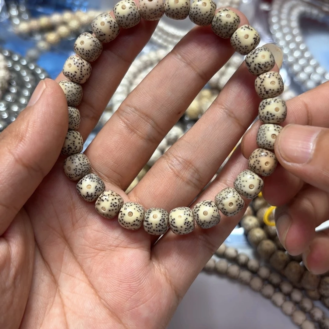 星月菩提手串星月石玉料9*8