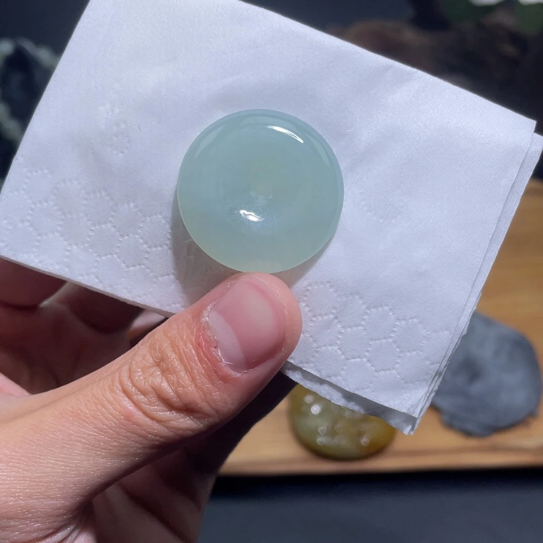 定制翡翠未镶嵌吊坠