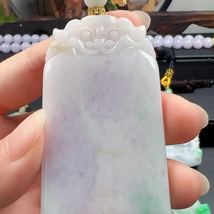 颈饰未镶嵌翡翠天然A货翡翠挂件