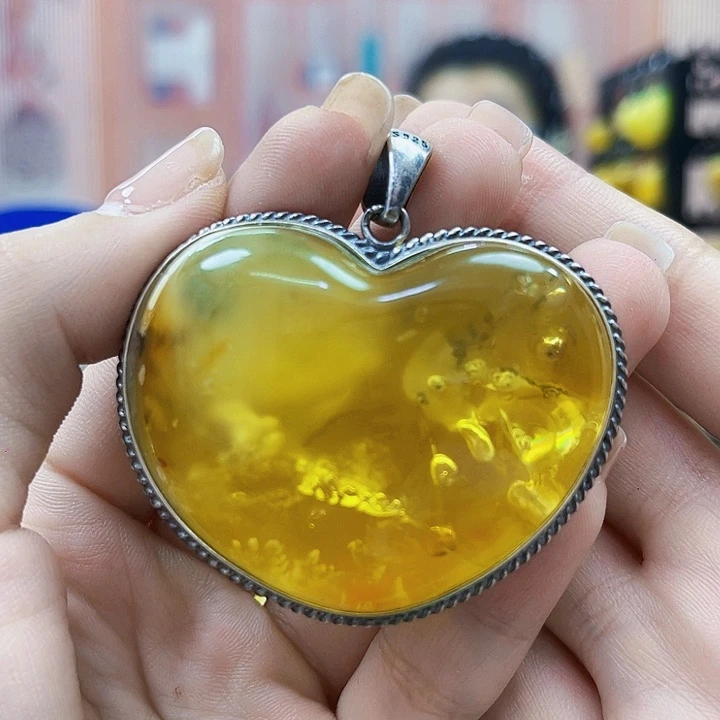 琥珀银S925镶嵌颈饰吊坠