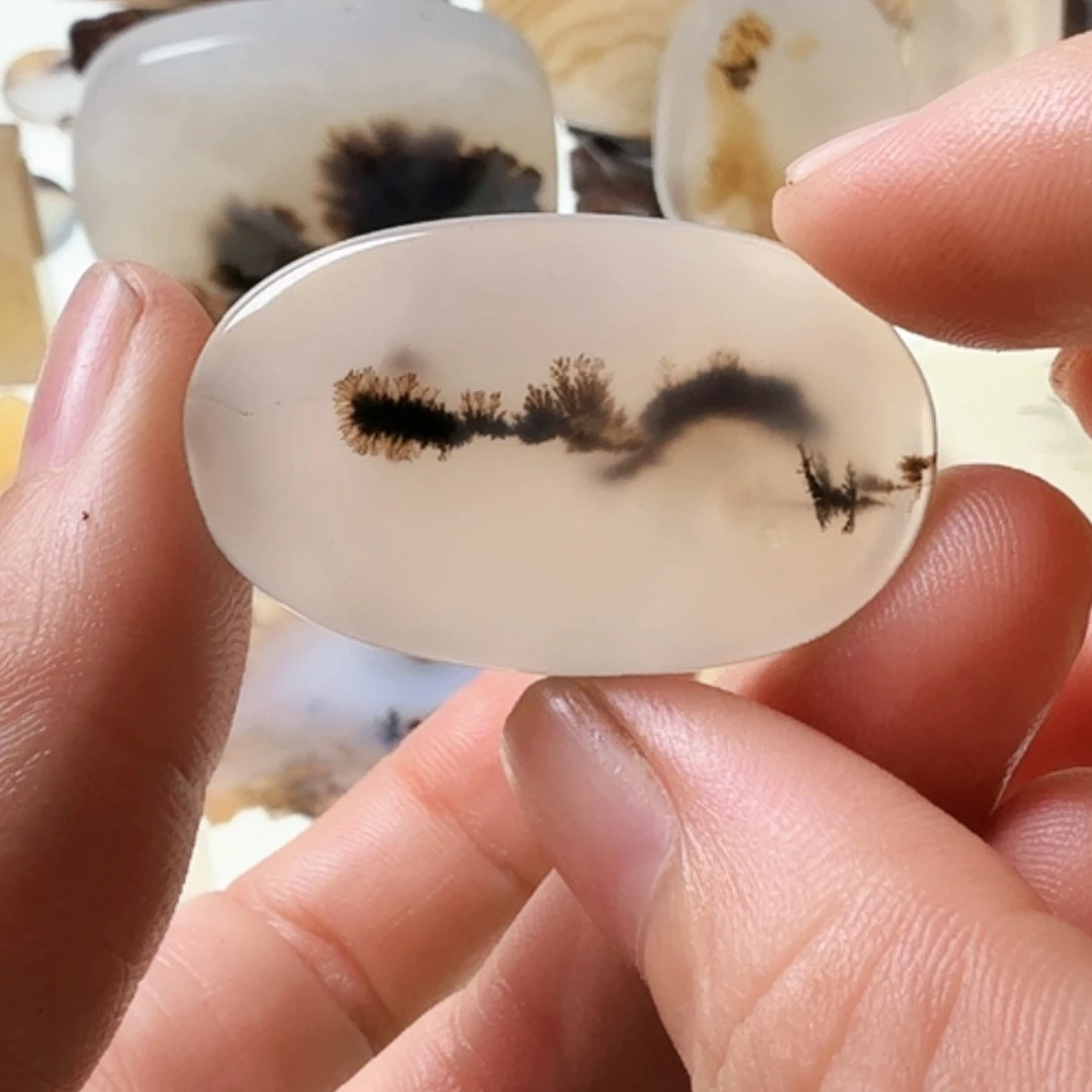 玛瑙/玉髓未镶嵌珠宝半成品