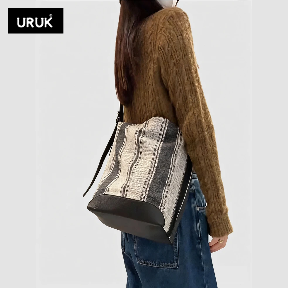 URUK高级感大容量水桶包通勤百搭斜挎包新款慵懒风复古条纹托特包