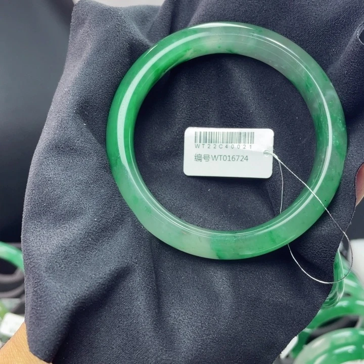 石英质玉未镶嵌项圈