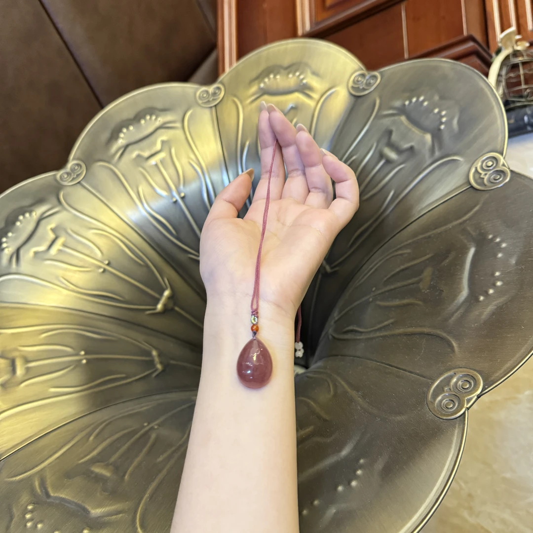 YYSZ19*草莓晶水滴吊坠