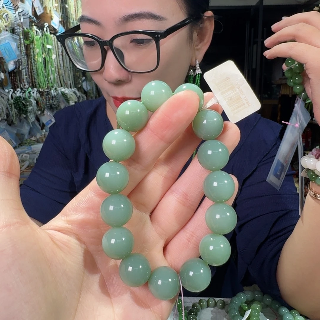 大***山未镶嵌手链和田玉