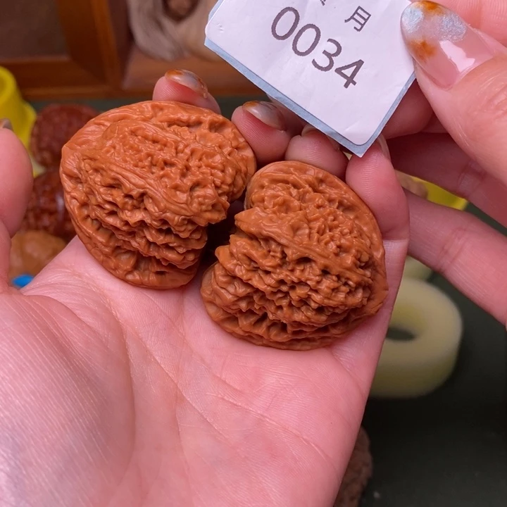 文玩核桃把件41三角疆0034