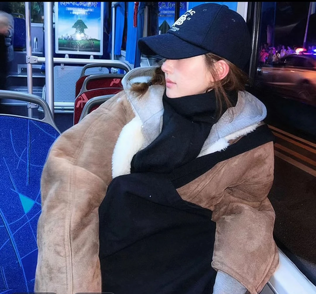 许我耀眼赵露思许妍同款棕色复古羊羔绒外套韩版短款皮毛一体外套