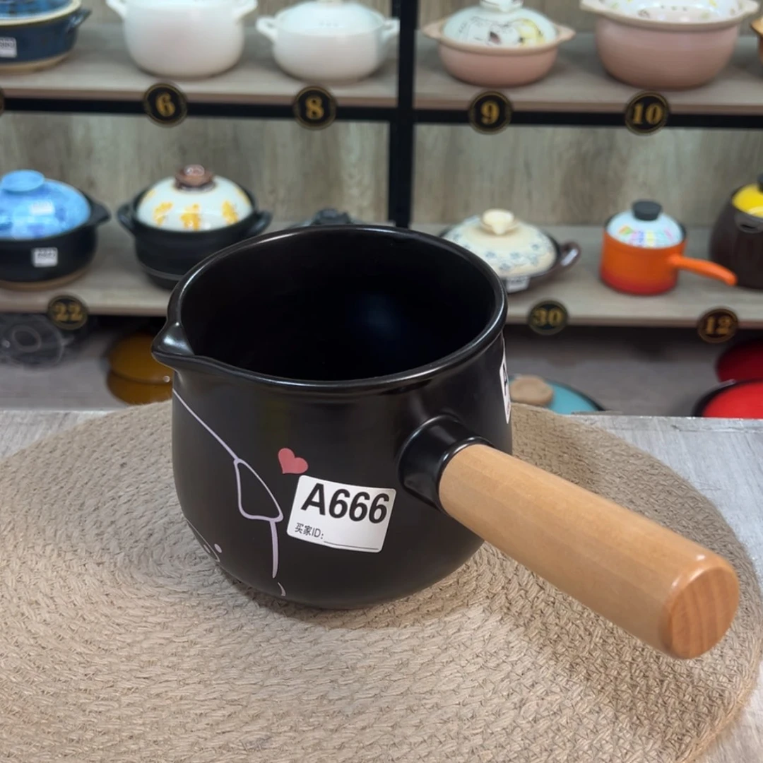 【闪购商品】1.5升砂锅微瑕疵品666