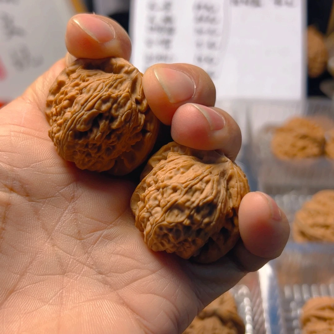 把件文玩核桃小*白狮子